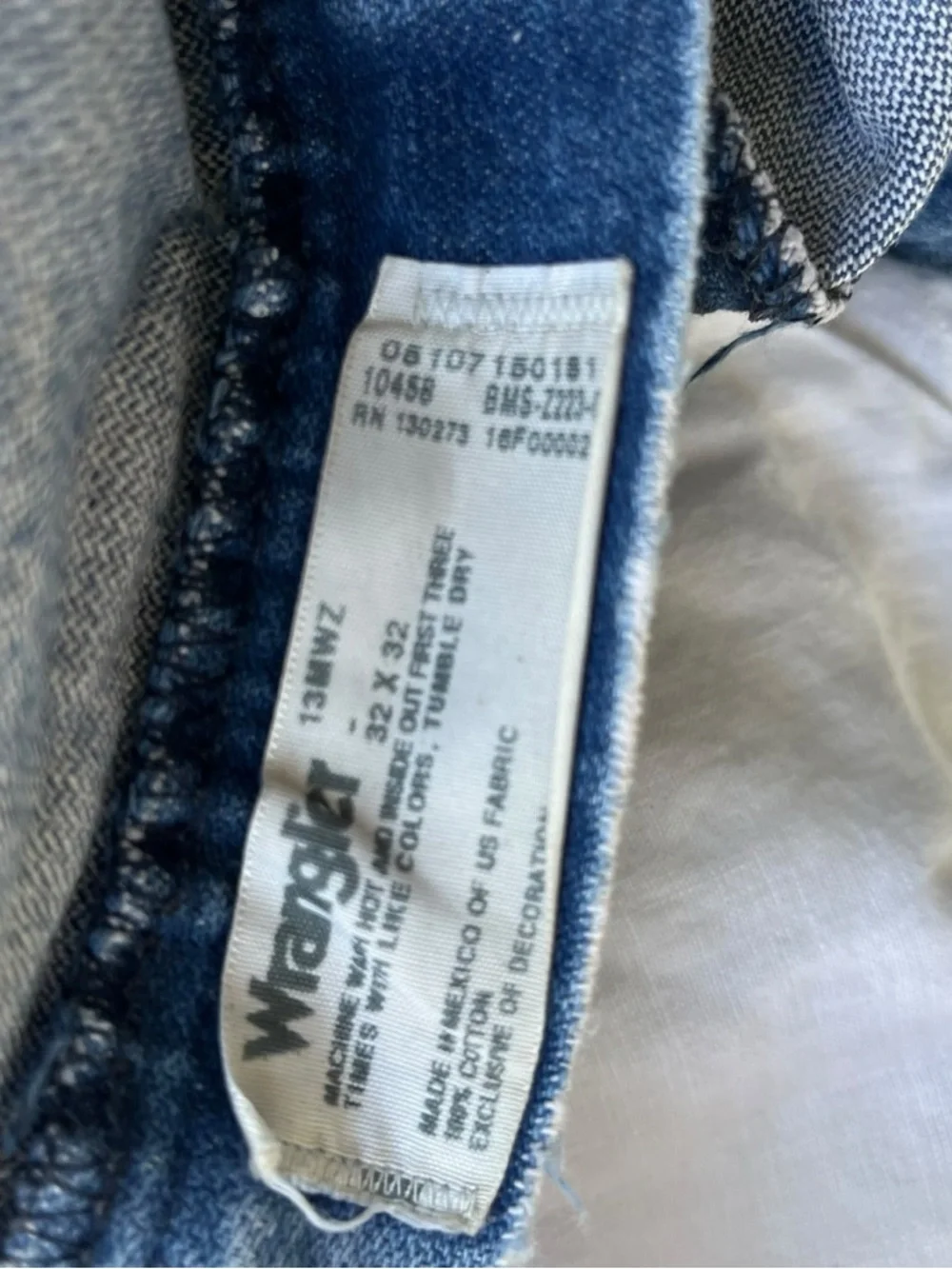 Wrangler Cowboy Cut Denim Jeans 13MWZ 29x30 Distressed 100% Cotton Western